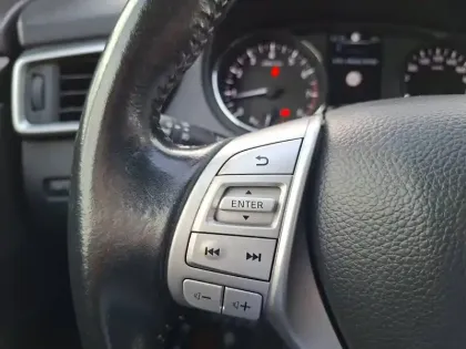 Photo 33 Nissan Qashqai  1.2 DIG-T 115 Xtronic