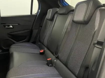 Photo 14 Peugeot 208  Electrique 50 kWh 136ch