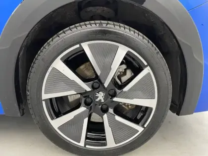 Photo 17 Peugeot 208  Electrique 50 kWh 136ch