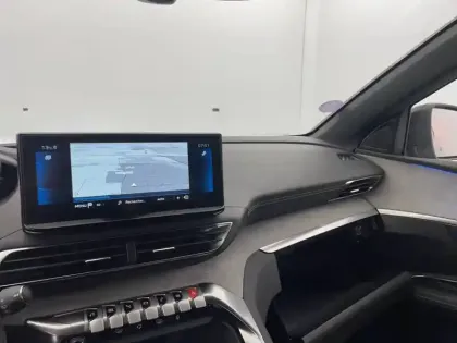 Photo 91 Peugeot 3008  Puretech 130ch S&S EAT8