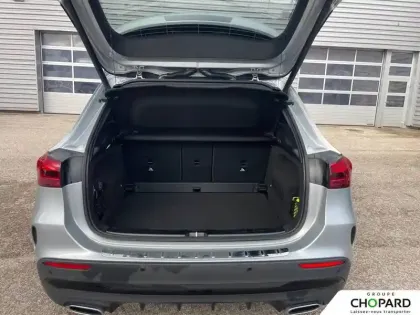 Photo 61 Mercedes GLA  200 d 8G-DCT