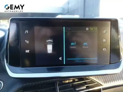 Photo 19 Peugeot 208  Electrique 50 kWh 136ch