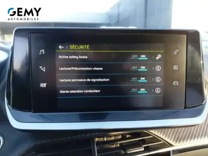 Photo 15 Peugeot 208  Electrique 50 kWh 136ch