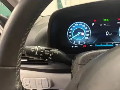 Photo 110 Hyundai Bayon  1.0 T-GDi 100 DCT-7 Hybrid 48V