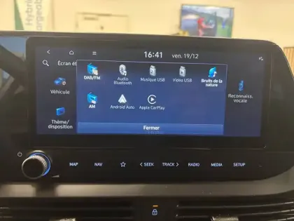 Photo 80 Hyundai Bayon  1.0 T-GDi 100 DCT-7 Hybrid 48V