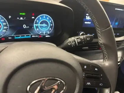 Photo 27 Hyundai Bayon  1.0 T-GDi 100 DCT-7 Hybrid 48V