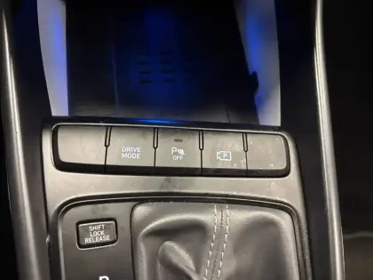 Photo 32 Hyundai Bayon  1.0 T-GDi 100 DCT-7 Hybrid 48V