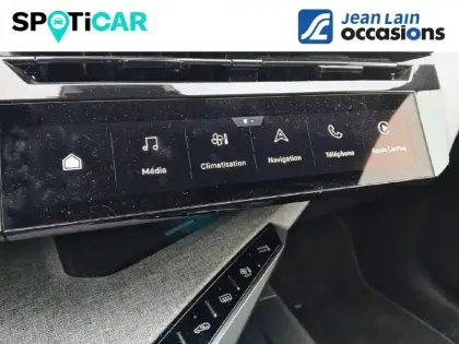 Photo 18 Peugeot 5008  Hybrid 136 e-DCS6