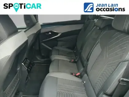 Photo 11 Peugeot 5008  Hybrid 136 e-DCS6