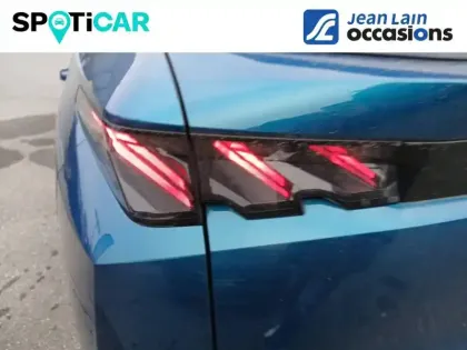 Photo 16 Peugeot 5008  Hybrid 136 e-DCS6