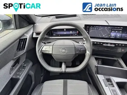 Photo 8 Opel Grandland  1.2 Turbo Hybrid 145 ch e-DCT6