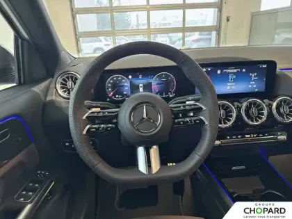 Photo 20 Mercedes GLA  200 d 8G-DCT