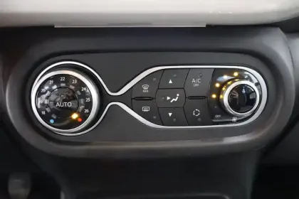 Photo 26 Renault Twingo  III SCe 65 - 21