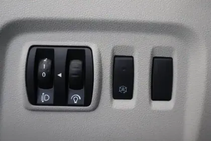 Photo 36 Renault Captur  TCe 150 FAP EDC