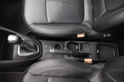 Photo 25 Renault Captur  TCe 150 FAP EDC