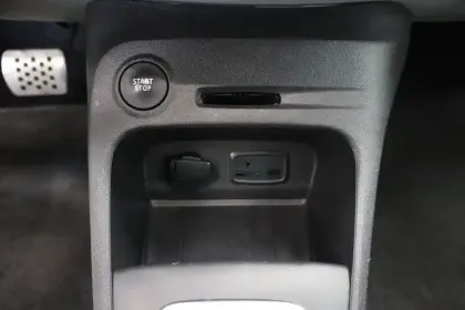 Photo 33 Renault Captur  TCe 150 FAP EDC