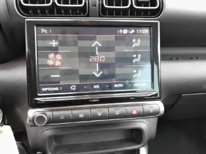 Photo 12 Citroën C3 Aircross  PureTech 110 S&S BVM6