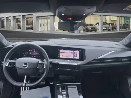 Photo 7 Opel Astra  1.5 Diesel 130 ch BVA8