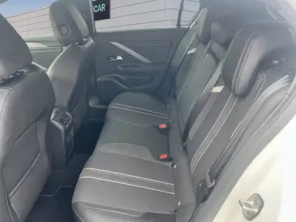 Photo 9 Opel Astra  1.5 Diesel 130 ch BVA8