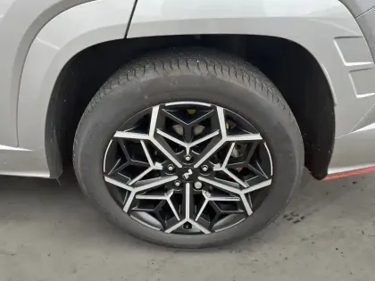 Photo 5 Hyundai Tucson  1.6 T-GDI 230 Hybrid BVA6