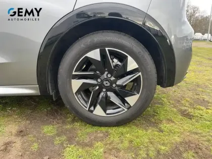 Photo 10 Renault Clio  E-Tech full hybrid 160 ch