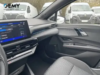 Photo 16 Renault Clio  E-Tech full hybrid 160 ch