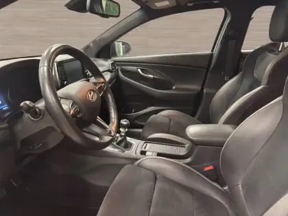 Photo 8 Hyundai I30  Fastback 1.0 T-GDi 120 BVM6