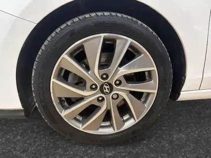 Photo 51 Hyundai I30  Fastback 1.0 T-GDi 120 BVM6