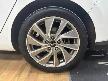 Photo 55 Hyundai I30  Fastback 1.0 T-GDi 120 BVM6