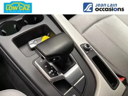 Photo 32 Audi A4 Gén. V (B9) Ph2 Business line 5