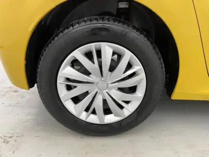 Photo 77 Peugeot 208  PureTech 75 S&S BVM5