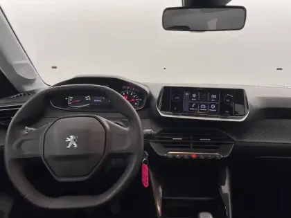 Photo 81 Peugeot 208  PureTech 75 S&S BVM5