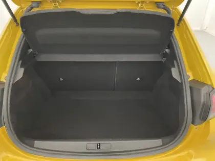 Photo 42 Peugeot 208 Gén. II Ph1 NG Like 5