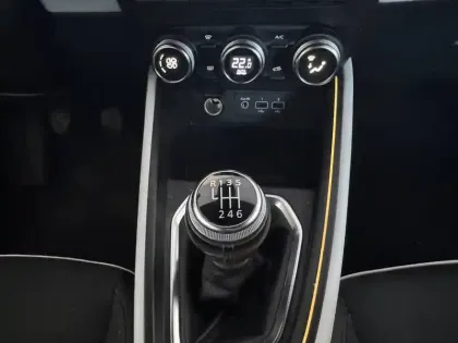 Photo 33 Renault Clio  TCe 100 GPL