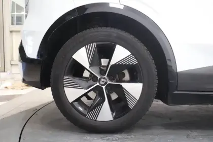 Photo 16 Renault Megane  E-Tech EV40 130ch standard charge