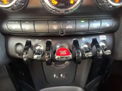 Photo 35 Mini Mini Hatch 3 Portes Cooper S 192 ch BVA7