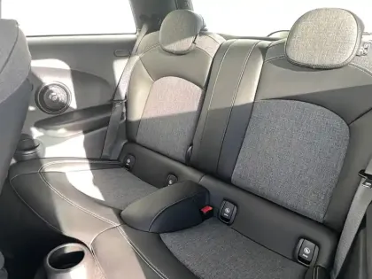 Photo 20 Mini Mini Hatch 3 Portes Cooper S 192 ch BVA7