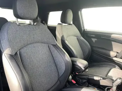 Photo 13 Mini Mini Hatch 3 Portes Cooper S 192 ch BVA7