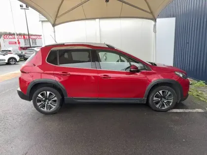 Photo 3 Peugeot 2008  PureTech 110ch S&S EAT6