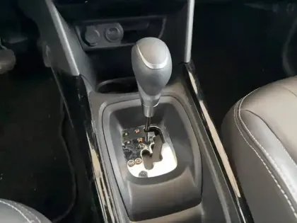 Photo 12 Peugeot 2008  PureTech 110ch S&S EAT6