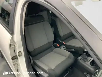 Photo 8 Citroën C3  PureTech 83 S&S BVM5 Feel Business