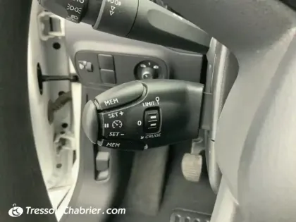 Photo 17 Citroën C3  PureTech 83 S&S BVM5 Feel Business