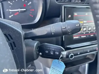 Photo 17 Citroën C3 Aircross  PureTech 110 S&S EAT6 Feel