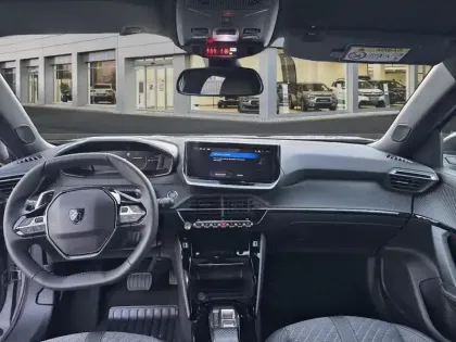 Photo 9 Peugeot 2008  Hybrid 145 e-DCS6 Allure