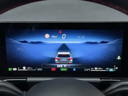 Photo 58 Mercedes GLA 250 e Hybrid EQ AMG Line