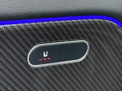 Photo 54 Mercedes GLA 250 e Hybrid EQ AMG Line