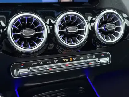 Photo 60 Mercedes GLA 250 e Hybrid EQ AMG Line