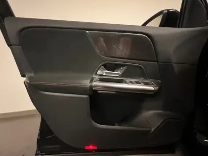 Photo 16 Mercedes GLA 200 AMG Line