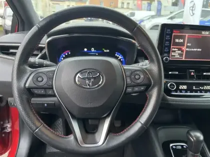 Photo 16 Toyota Corolla Hybrid GR Sport 1.8 122 ch