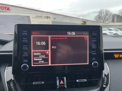 Photo 12 Toyota Corolla Hybrid GR Sport 1.8 122 ch